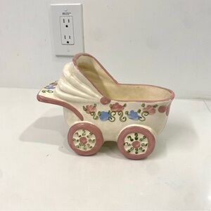 Baby carriage planter